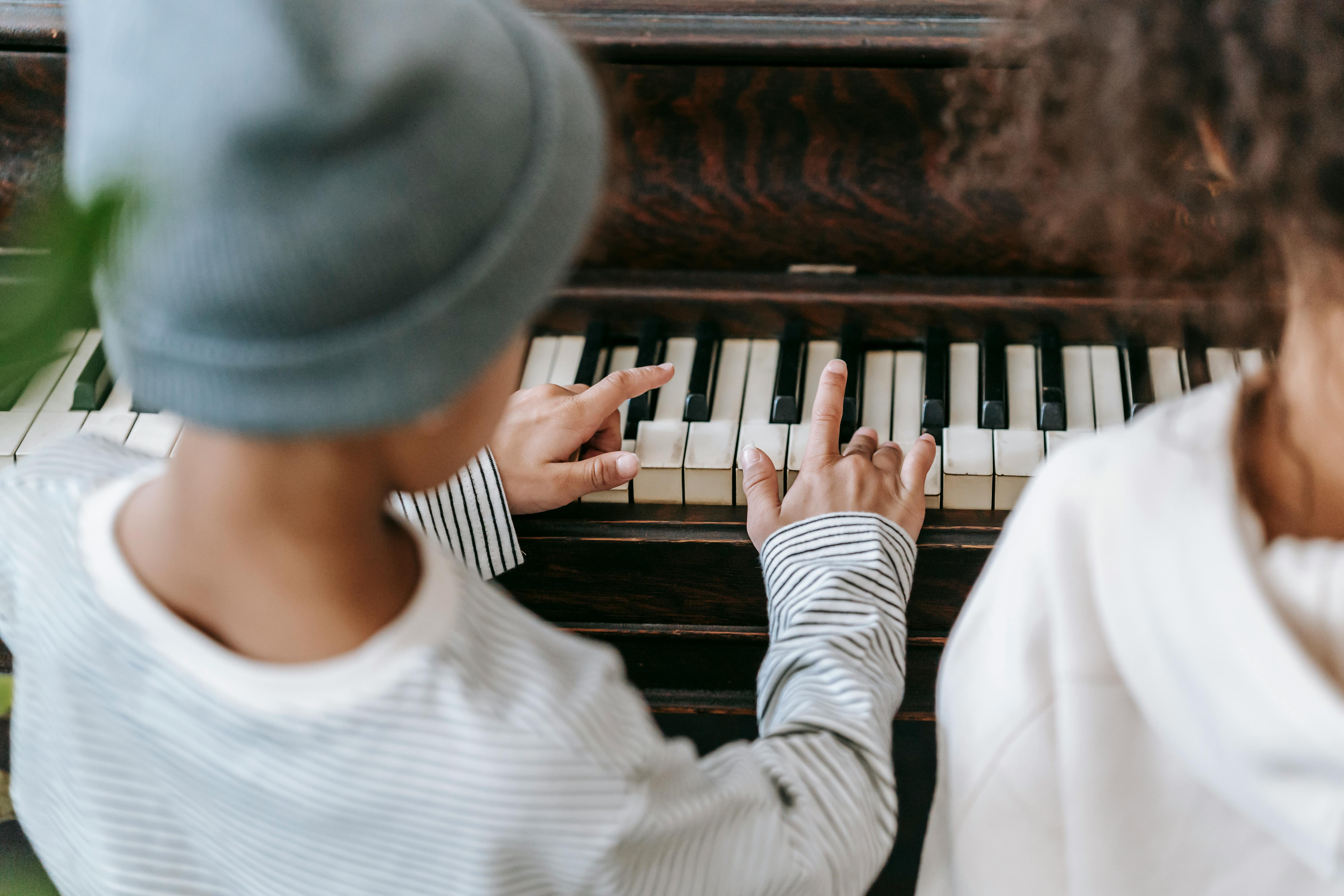 Wie lange sollte Musikunterricht für Kinder dauern?
